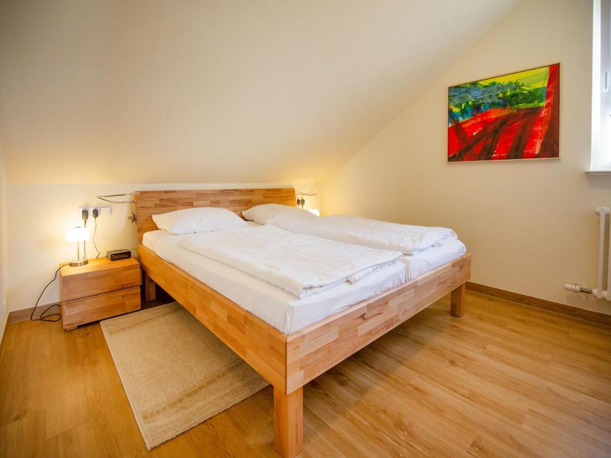 Komfortplus Mit 1 Schlafzimmer Und Balkon Im Dachgeschoss 114 Apartment *