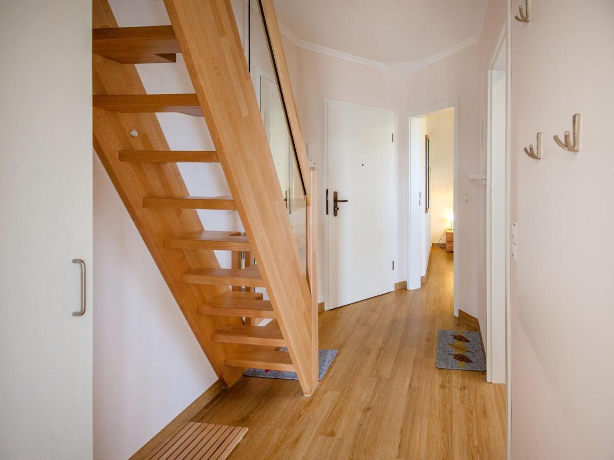 Komfortplus Mit 1 Schlafzimmer Und Balkon Im Dachgeschoss 114 Apartment